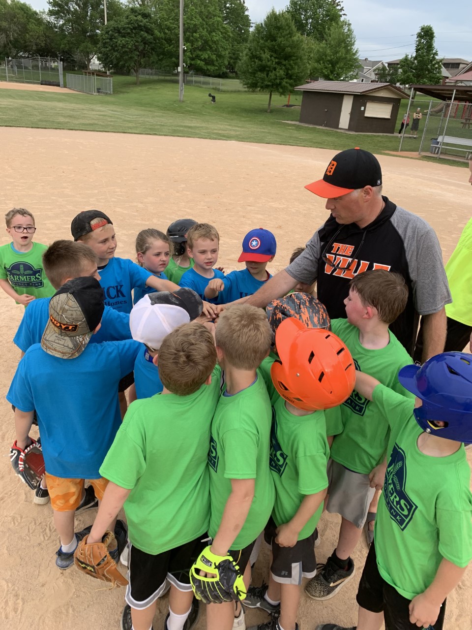 coach-pitch-dodgeville-wisconsin